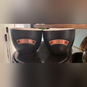 Vintage Bailey's Irish Creme brown& tan "Yours & Mine" cup set